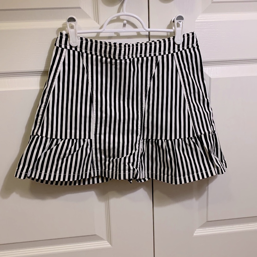 A line short skirt (S)